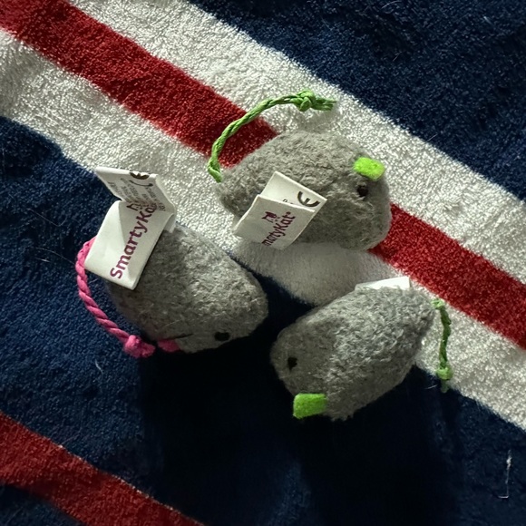 Assortment of Catnip Mice - Picture 3 of 4